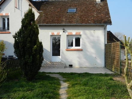 Location Maison 2 pièces Huisseau-sur-Cosson (41350) - Centre bourg