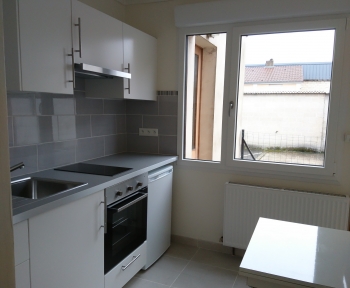 Location Appartement 1 pièces Châlons-en-Champagne (51000) - rue Nouvelle Sainte Antoine